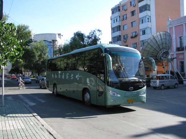 深圳机场接机包车,解决机场接送机包车定制及商务接待