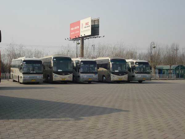 深圳班车接送员工上下班对企业的好处?