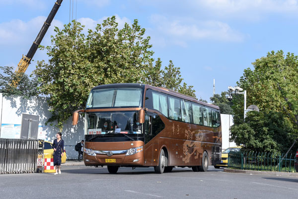 深圳租大巴车平台哪个好？租大巴平台必备条件