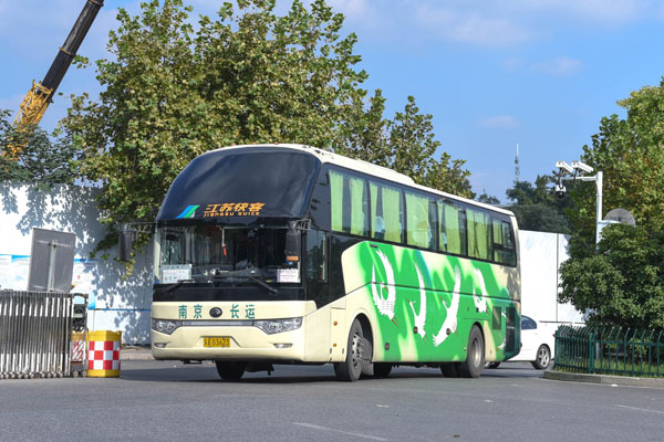 深圳大巴包车对城市交通带来哪些好处?